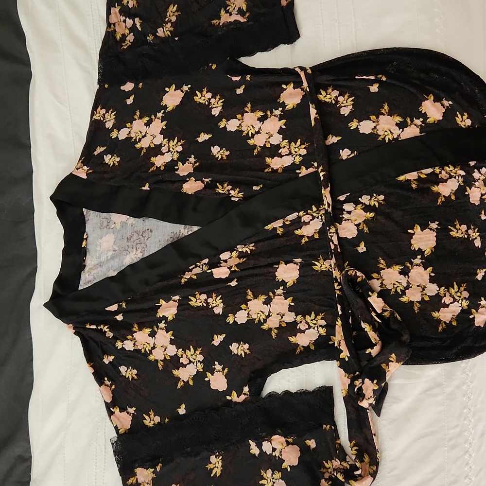 Victoria Secret Heavenly Robe